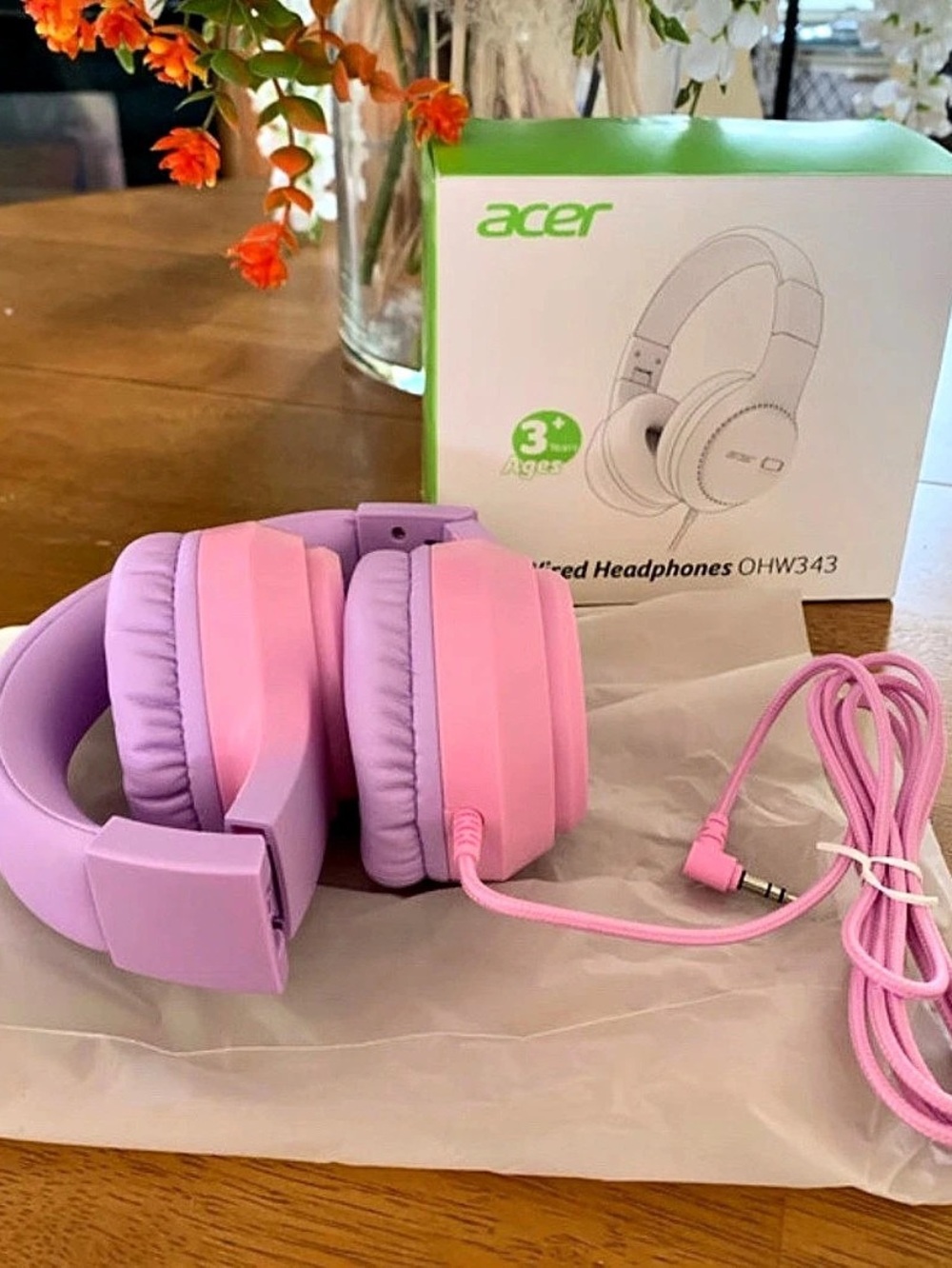 Acer OHW343 Wired On-Ear Headphones in Pink & Purple